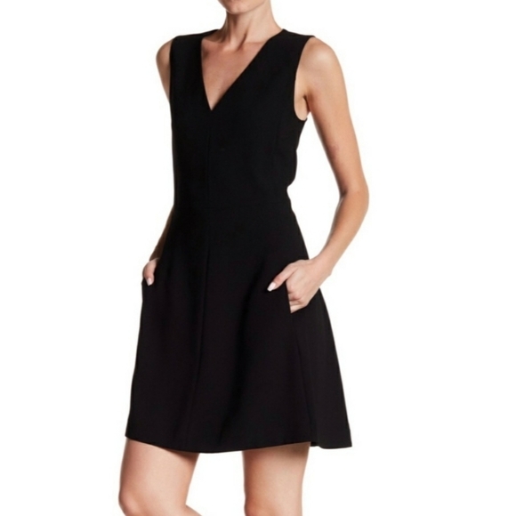 Vince V-Neck Sleeveless Dress Navy Blue A-Line Mini Pockets Size 0 XS - Picture 4 of 10